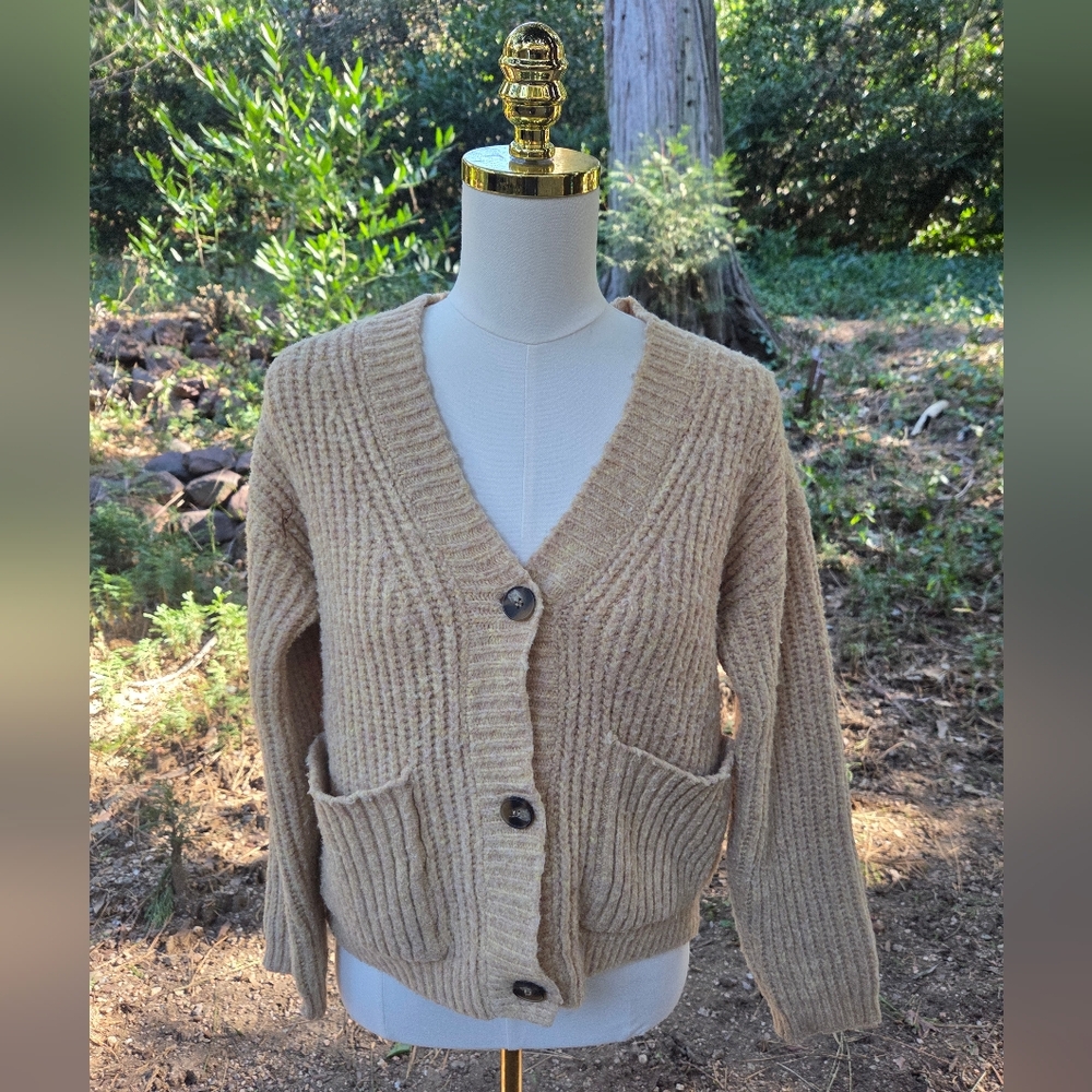 Zara Kids Cozy Beige Knit Cardigan Sweater‎ Size 13-14